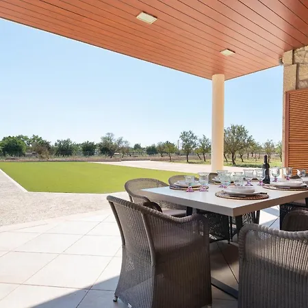 Mireia 2002 With Pool And Garden By Bebreeze Mallorca ヴィラ ビニサレム