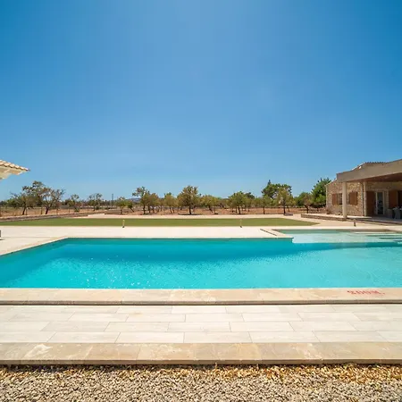 Mireia 2002 With Pool And Garden By Bebreeze Mallorca ヴィラ *